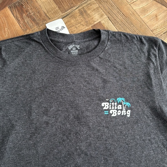 🔥BILLABONG & QUIKSILVER 4 T-SHIRT BUNDEL NEW WITH TAGS - Picture 4 of 5